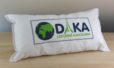 Vankúšik s logom CK DAKA